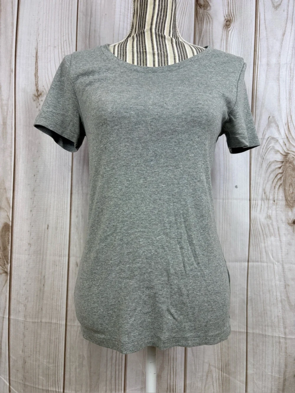 J. Crew Perfect Fit Short Sleeve Crew Neck Tee Babydoll Heather Gray Size Medium